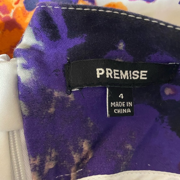 Premise Skirt - Picture 2 of 8